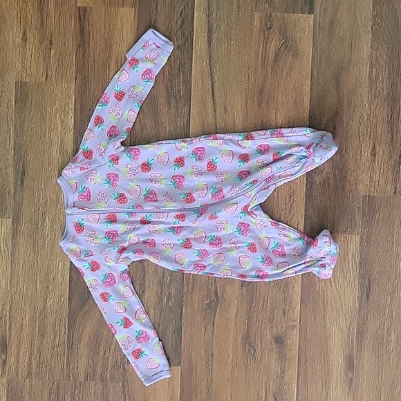 8 0-3 M sleepers. - Picture 2 of 9